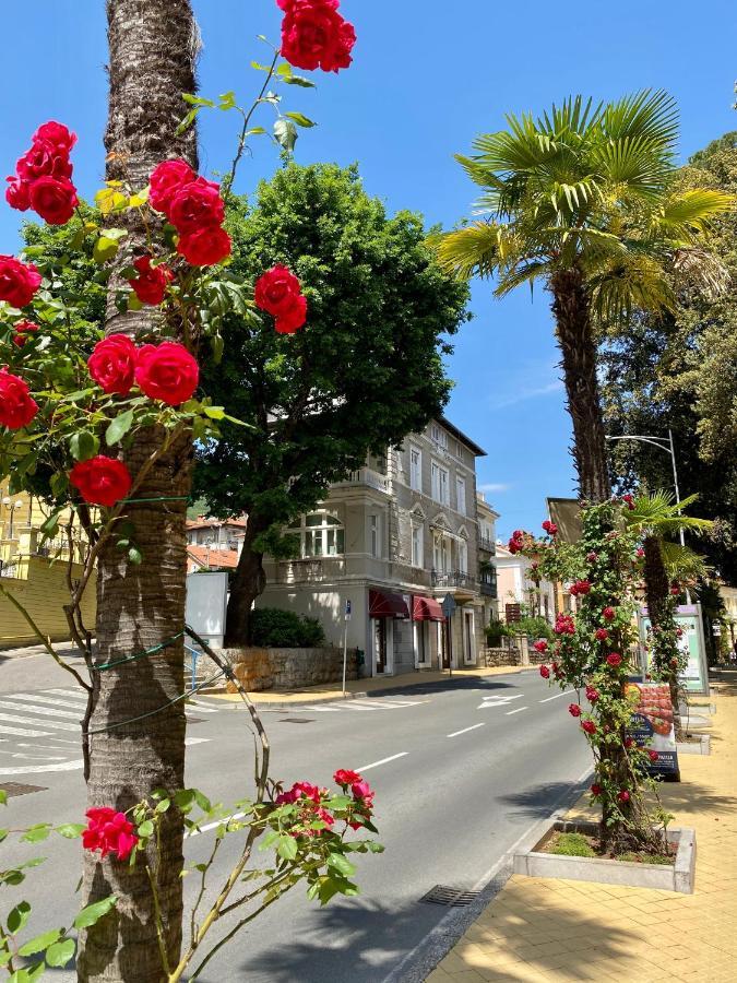 Villa Sokol Apartments Opatija Center Zewnętrze zdjęcie